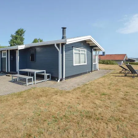 Vakantiehuis Awesome Home In Hejls With Wifi *