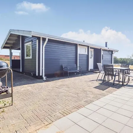 Vakantiehuis Awesome Home In Hejls With Wifi *